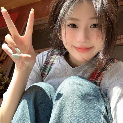 赤裸的公务员